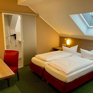 Zimmer mit Queensize-Bett